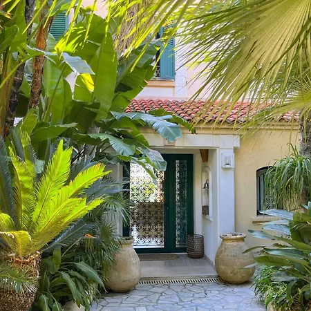 Holiday home The Ideal Waterfront Vacation In *